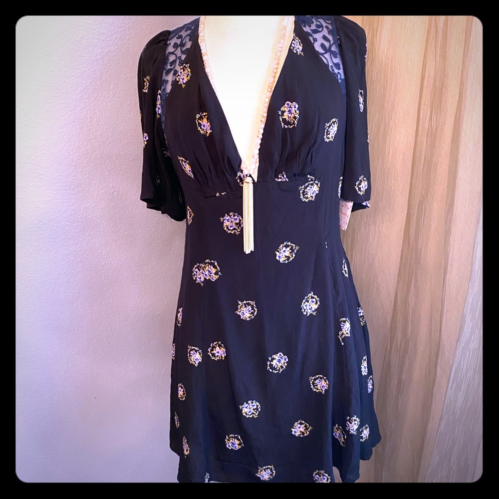 Free People print dress with Lace👗